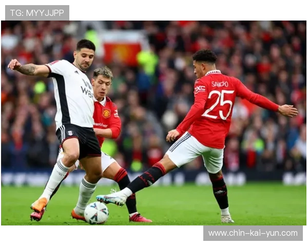 曼联主场三球逆转,全场高呼奇迹重现!,曼联3-2 曼联主场三球逆转,全场高呼奇迹重现!,曼联3-2