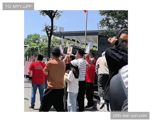 [队伍名]夺冠后的深夜直播：全员醉酒整活，这还是那个冷酷战队吗？🏆